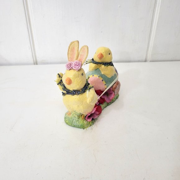 Vintage Ceramic Easter Chicks Figurine - Picture 2 of 6
